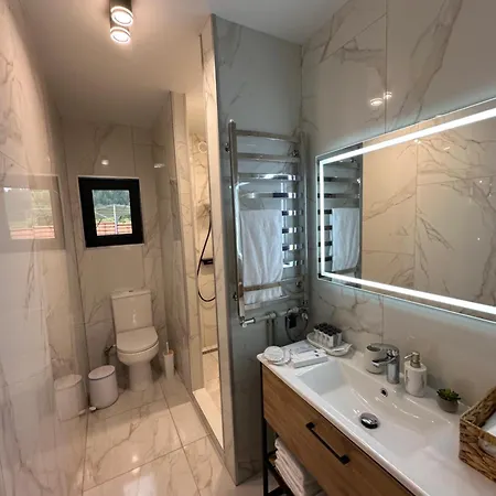 Ferienhaus будинок для відпочинку Tysha House *