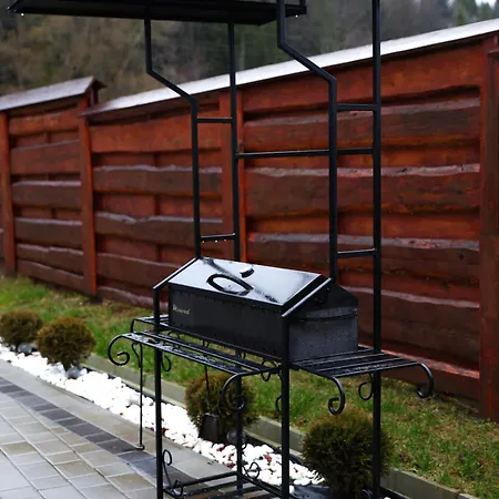 Сasa de vacaciones будинок для відпочинку Tysha House *