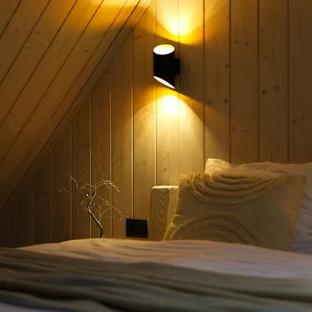 будинок для відпочинку Tysha House *